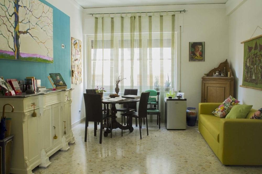 Amelie 3* Palermo